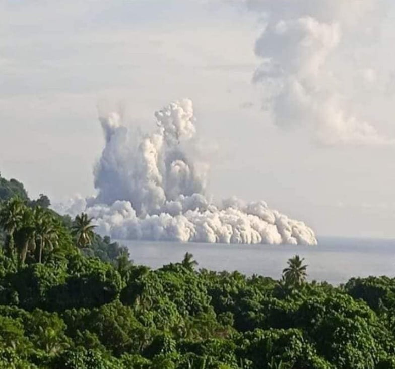 Eruption at East Epi volcano on January 31, 2023