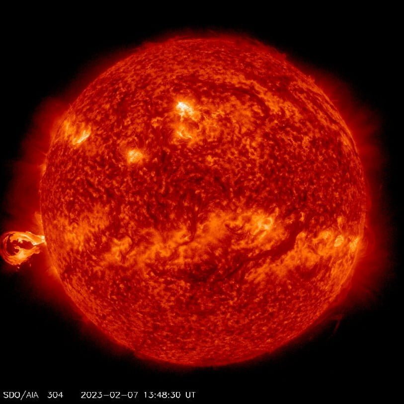 double-peaked m6.3 solar flare february 7 2023 aia 131 bg