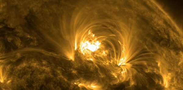 Moderately strong M8.6 solar flare erupts from Region 3234