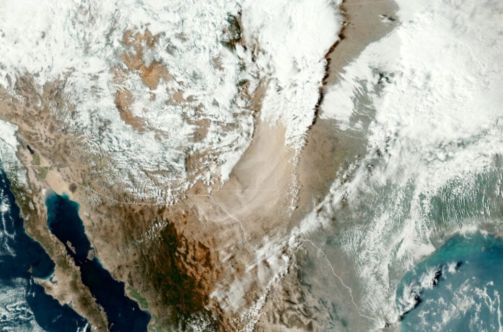 Large dust storm in Southern Plains february 26 2023 bg