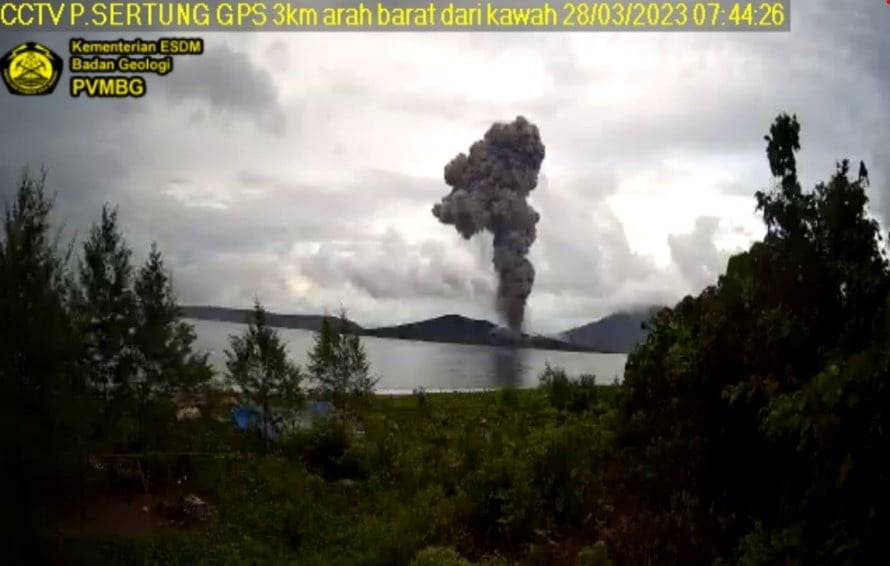 anak krakatau eruption march 28 2023 a