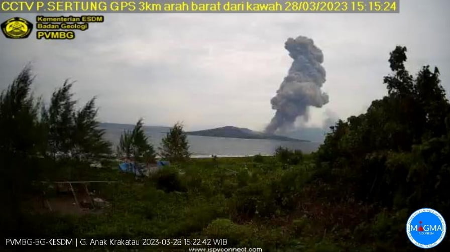anak krakatau eruption march 28 2023 d
