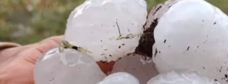 Heavy rain and giant hail hit Rio Grande do Sul, leaving hundreds of homes damaged, Brazil