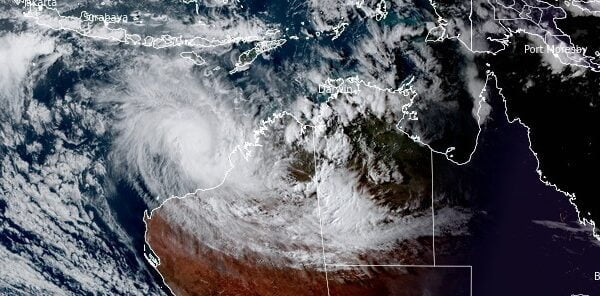 tropical cyclone ilsa at 0750z april 12 2023 f