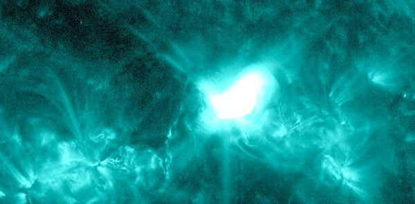 Solar radiation storm, CME produced by M4.2 flare expected to hit Earth on May 11