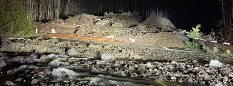 Debris from 1980 eruption causes bridge collapse at Mount St. Helens f