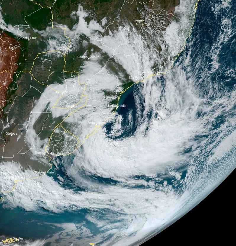 Extratropical cyclone drops two months' worth of rain in one day over southern Brazil bg