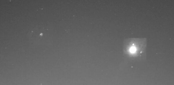 Meteorite dropping fireball over the Netherlands