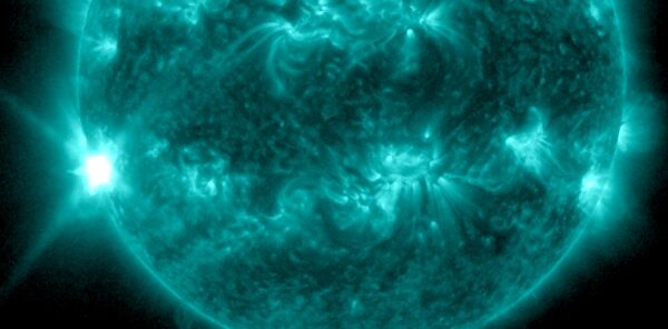Major X1.1 solar flare erupts from Region 3341, CME produced