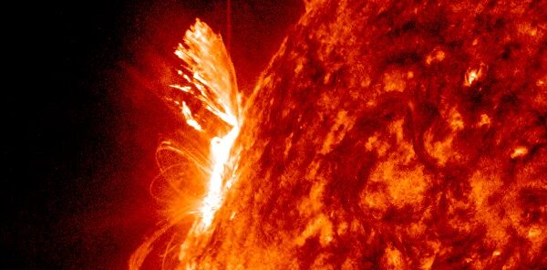 Moderately strong M6.8 solar flare erupts from the NE limb of the Sun