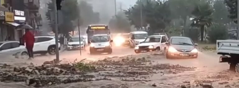 Major flooding hits the Turkish Black Sea region