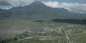 Sudden increase in volcanic earthquakes triggers Alert Level 1 for Bulusan volcano, Philippines