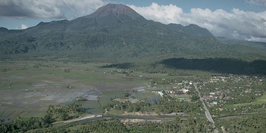 bulusan volcano philippines