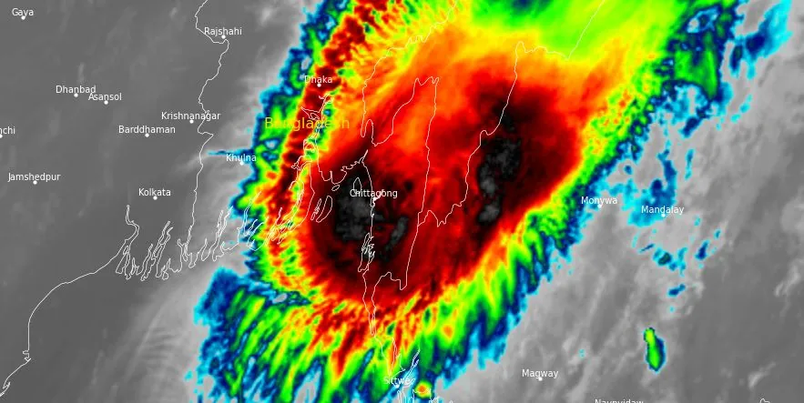 satellite image of tropical cyclone hamoon at 1700 utc on october 24 2023