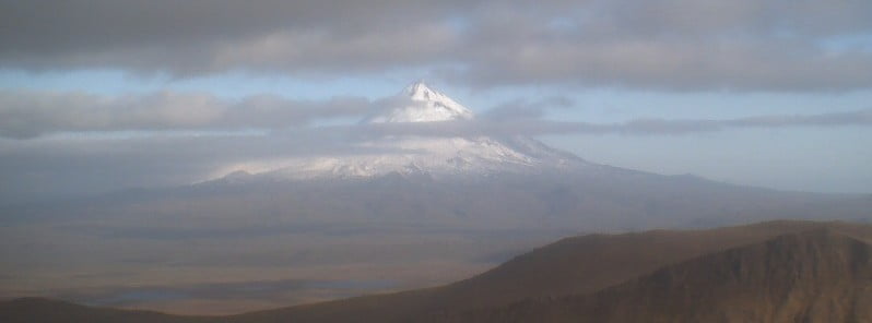 shishaldin volcano at 0234z october 3 2023