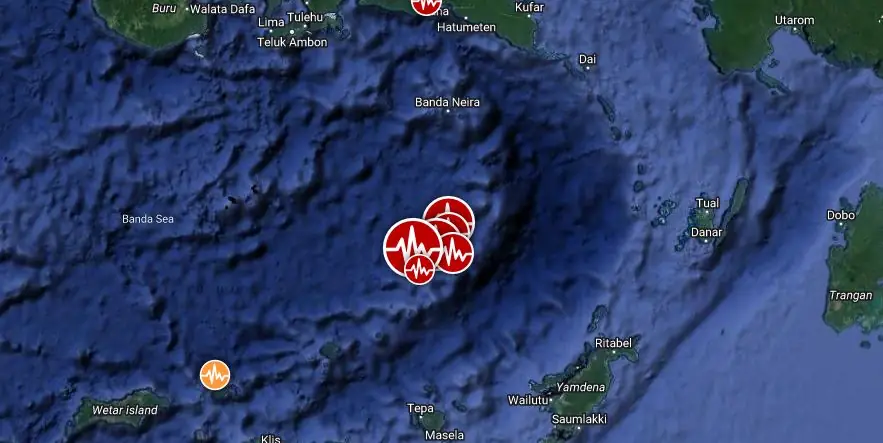 m6.8 earthquake banda sea indonesia on november 8 2023