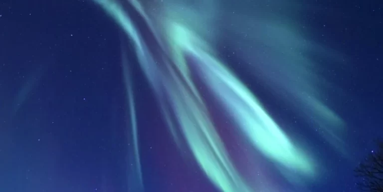 aurora photo by katarina srsenova on december 1 2023 from iceland