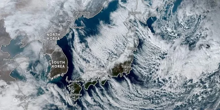 jma himawari 0450 utc january 8 2024