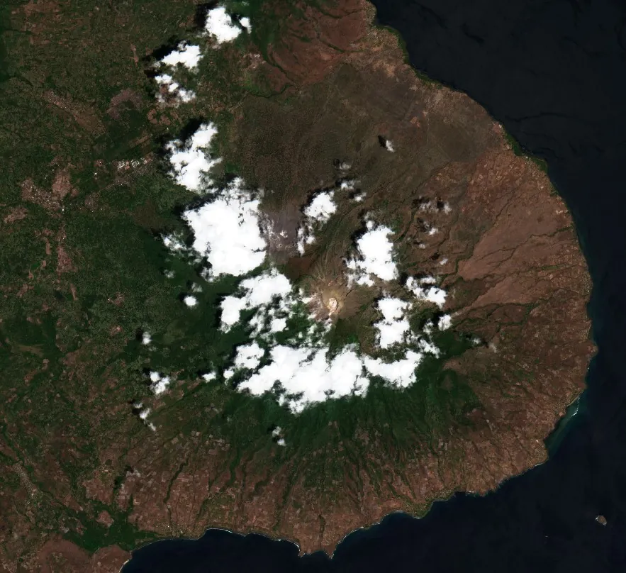 lewotobi on november 4 2023 sentinel-2 satellite image