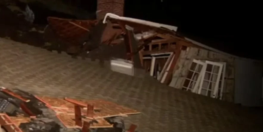 Los Angeles hillside collapse threatens homes, forces evacuations march 2024