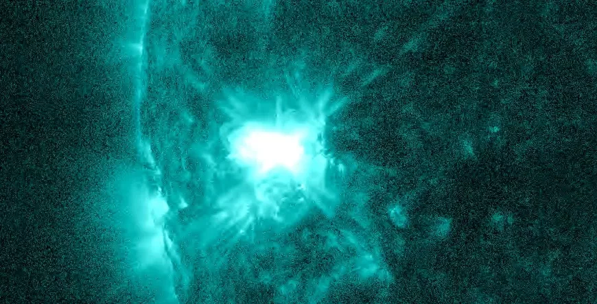 Strong M7.4 solar flare erupts from AR 3615
