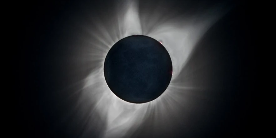 total solar eclipse - corona - thaller 2017