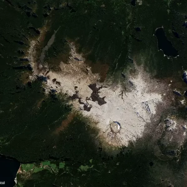 Puyehue-Cordón Caulle volcanic complex on april 14 2024
