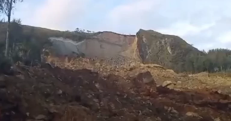 Massive landslide devastates Papua New Guinea village may 24 2024