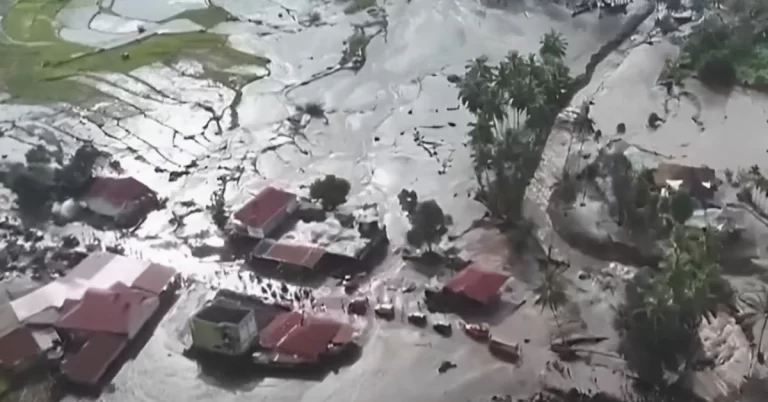 lahar marapi volcano west sumatra indonesia may 2024