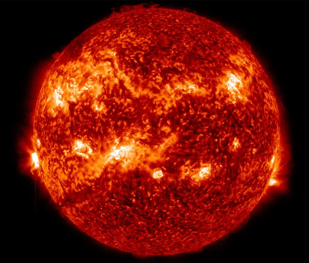 x2.9 solar flare may 15 2024 aia 304 full