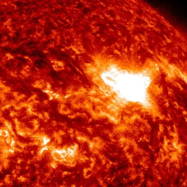 Major X4.5 solar flare erupts from Region 3663 — fourth X-class flare in 3 days