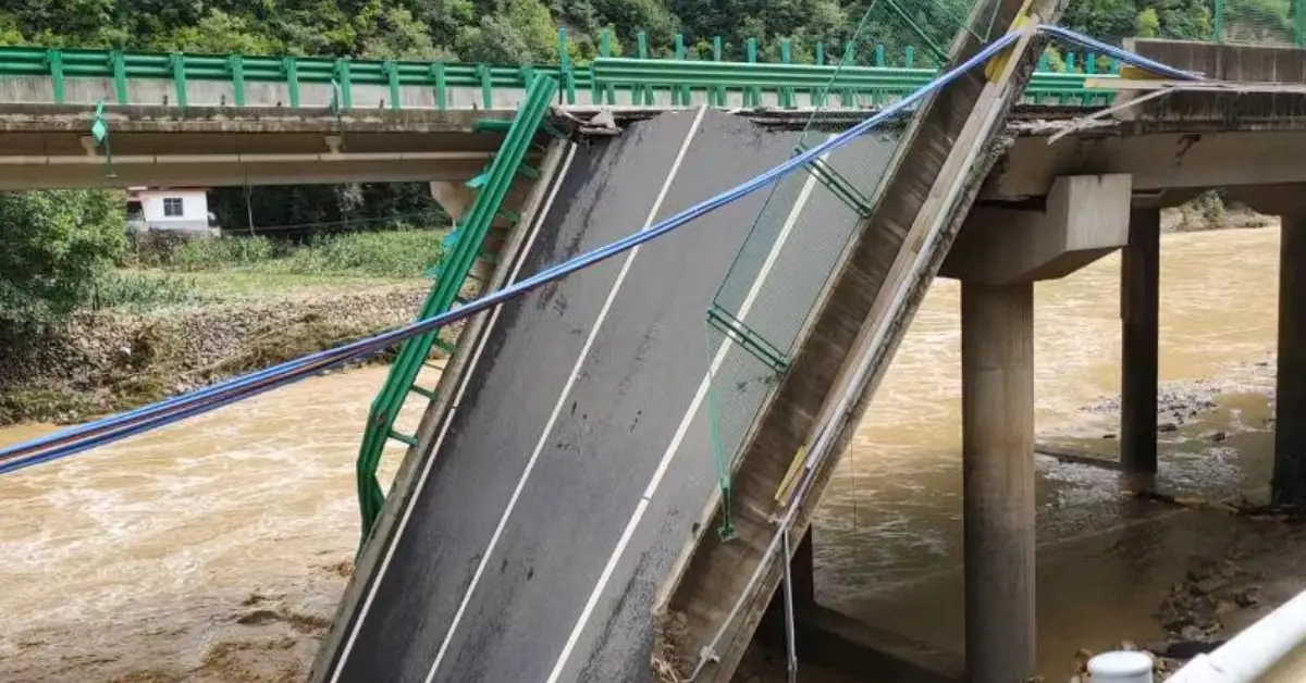 Eleven confirmed dead following highway bridge collapse in Shaanxi Province, China july 19 2024