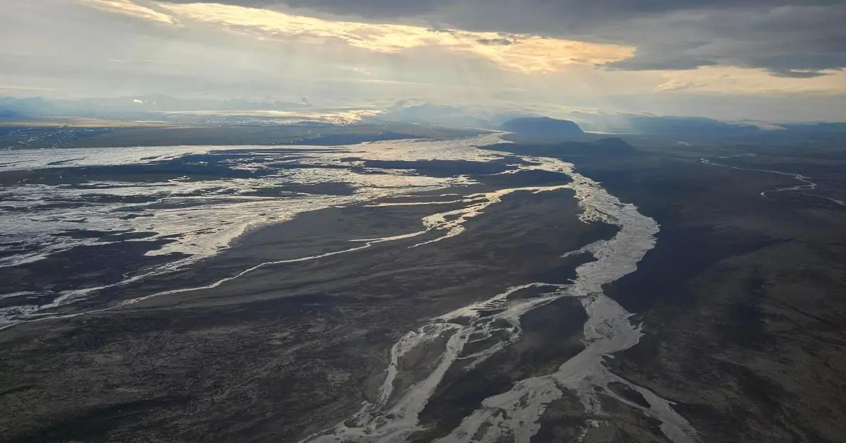 Strong glacial flood in Mýrdalsjökull, Aviation Color Code for Katla raised to Yellow, Iceland f