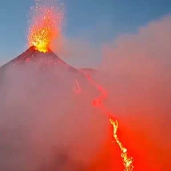 Violent lava fountaining at Etna volcano, Italy july 4 2024