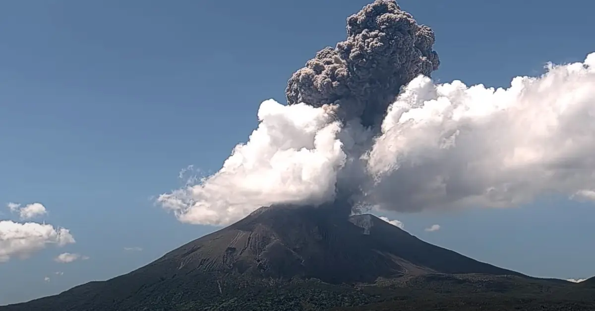 sakurajima volcano eruption july 20 2024 zaiho f