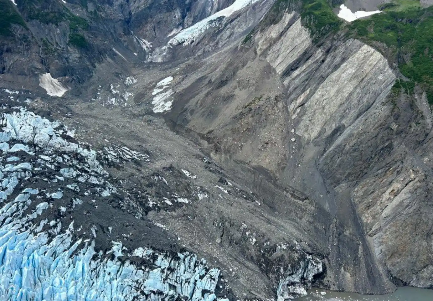 August 2024 Pedersen Lagoon Landslide photo 2