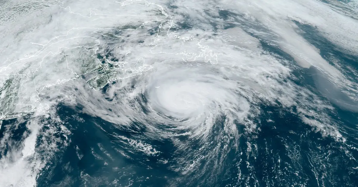 hurricane ernesto at 1650 utc on august 19 2024