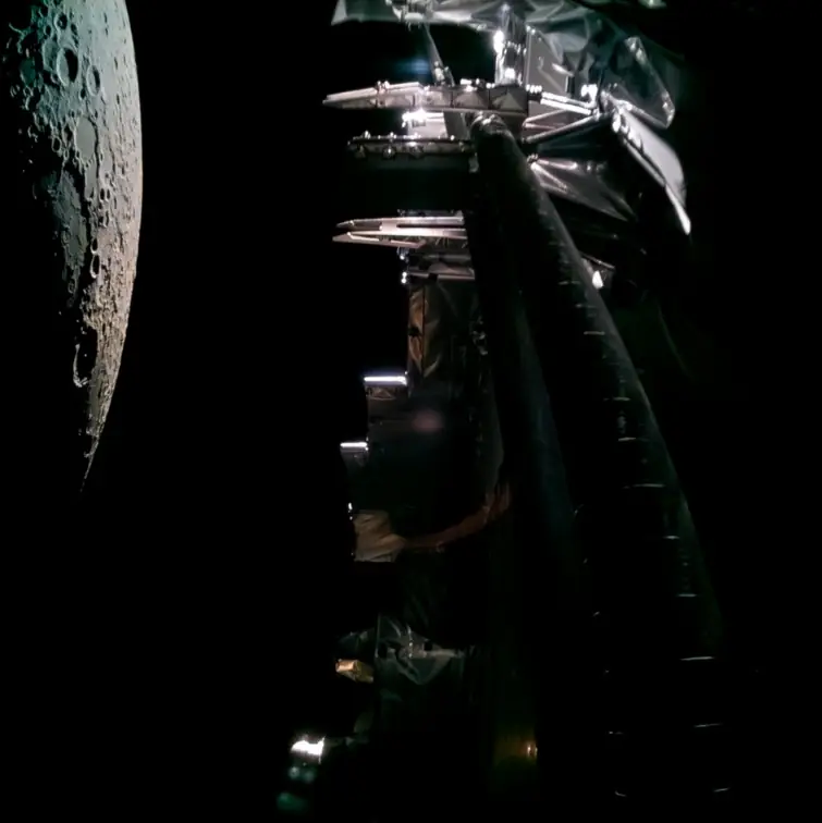juice image close approach to moon august 2024