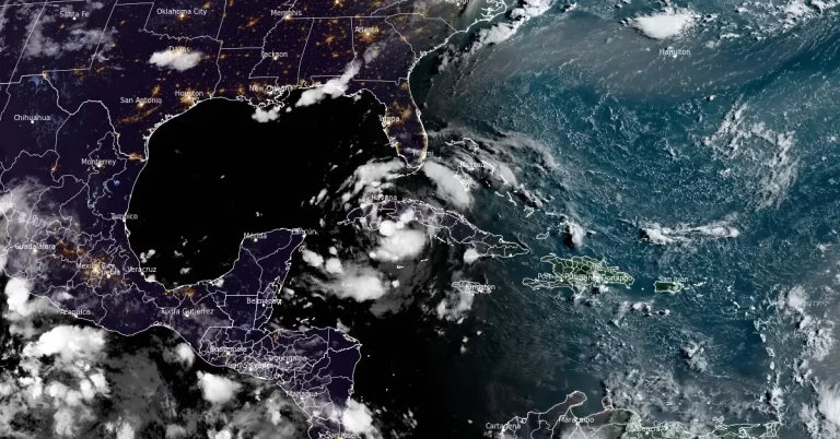 td4 goeseast satellite image 1130 utc august 3 2024