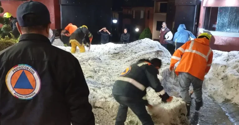 Intense hailstorm hits Mexico City, Mexico