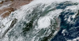 satellite image of ex-typhoon bebinca at 0800 utc on september 17 2024