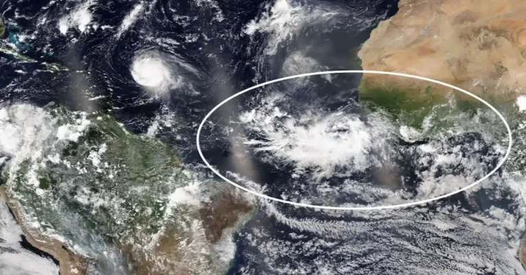 Satellite imagery from September 28, 2021, showing enhanced cloudiness and thunderstorm activity off the coast of Africa. This increased thunderstorm activity was intensified by an atmospheric Kelvin wave (approximate location of the Kelvin wave is circled in the image). A few hours after this image was captured, the Kelvin wave also helped spawn Tropical Storm Victor. This event was one of the Kelvin wave occurrences simulated in this study.