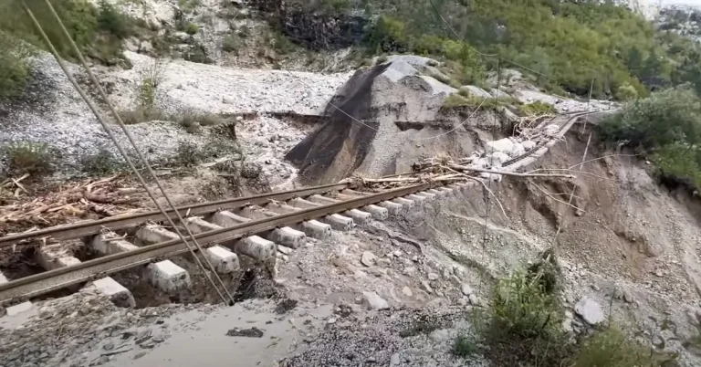 Severe floods and landslides claim 18 lives in Bosnia and Herzegovina october 2024