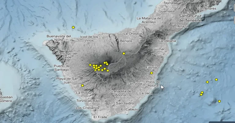 Map showing the location of earthquake swarm near Teide Volcano on November 14, 2024.