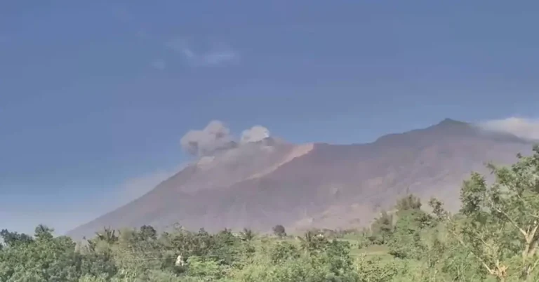 Three ashing events observed at Kanlaon Volcano, Philippines