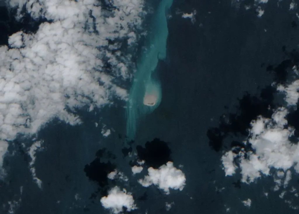 kumani bank mud volcano ghost island sentinel-2 satellite image acquired on august 28 2023
