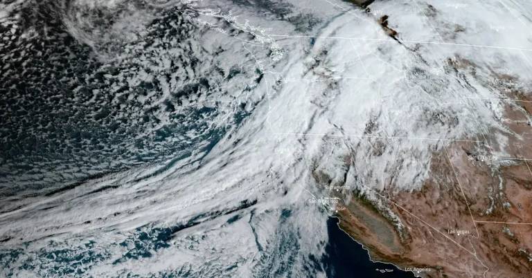 satellite image pacific northwest 1710 utc on november 17 2024