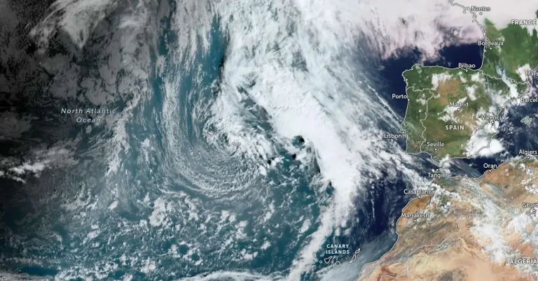 subtropical storm patty satellite image 1020 utc on november 3 2024 f
