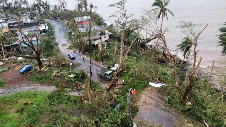 Aerial_view_of_the_damage_caused_by_Chido_in_Mayotte