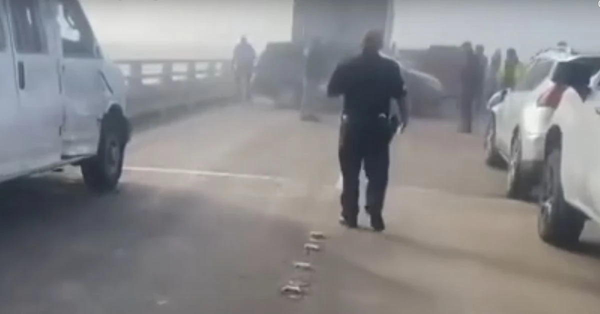 Fog leads to a multivehicle crash on Pontchartrain Causeway, Louisiana december 2024